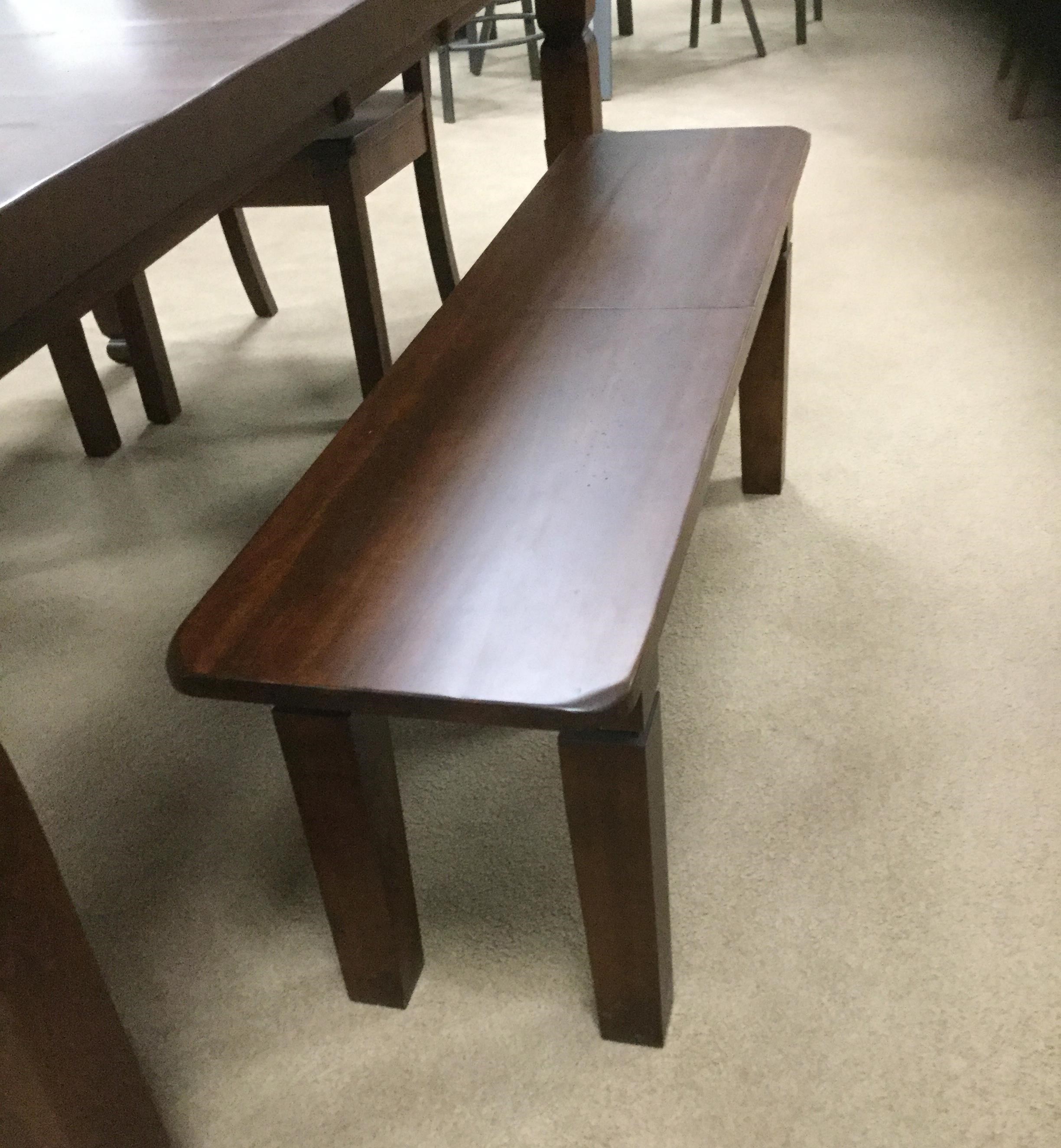Extendable shop bench seat
